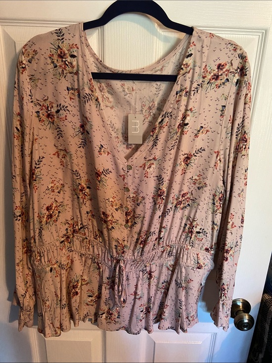 Maurices Tops - Soft pink blouse with cute details. New with tags never been worn.